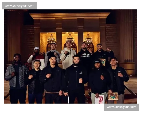 传奇老将小克里琴科对决新王约书亚的世纪拳坛之战重量级巅峰对抗